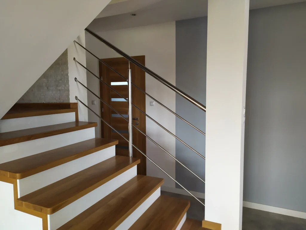 Balustrady nierdzewne
